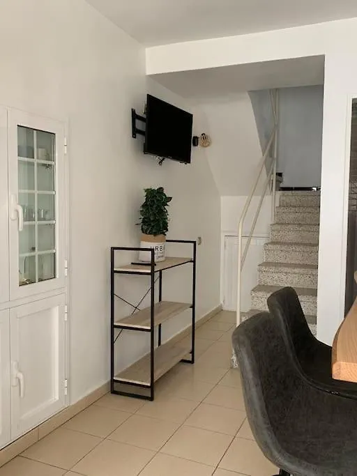 La Casa De L'Escala - Maison Typique Renovee Dans La Vieille Ville 0*,